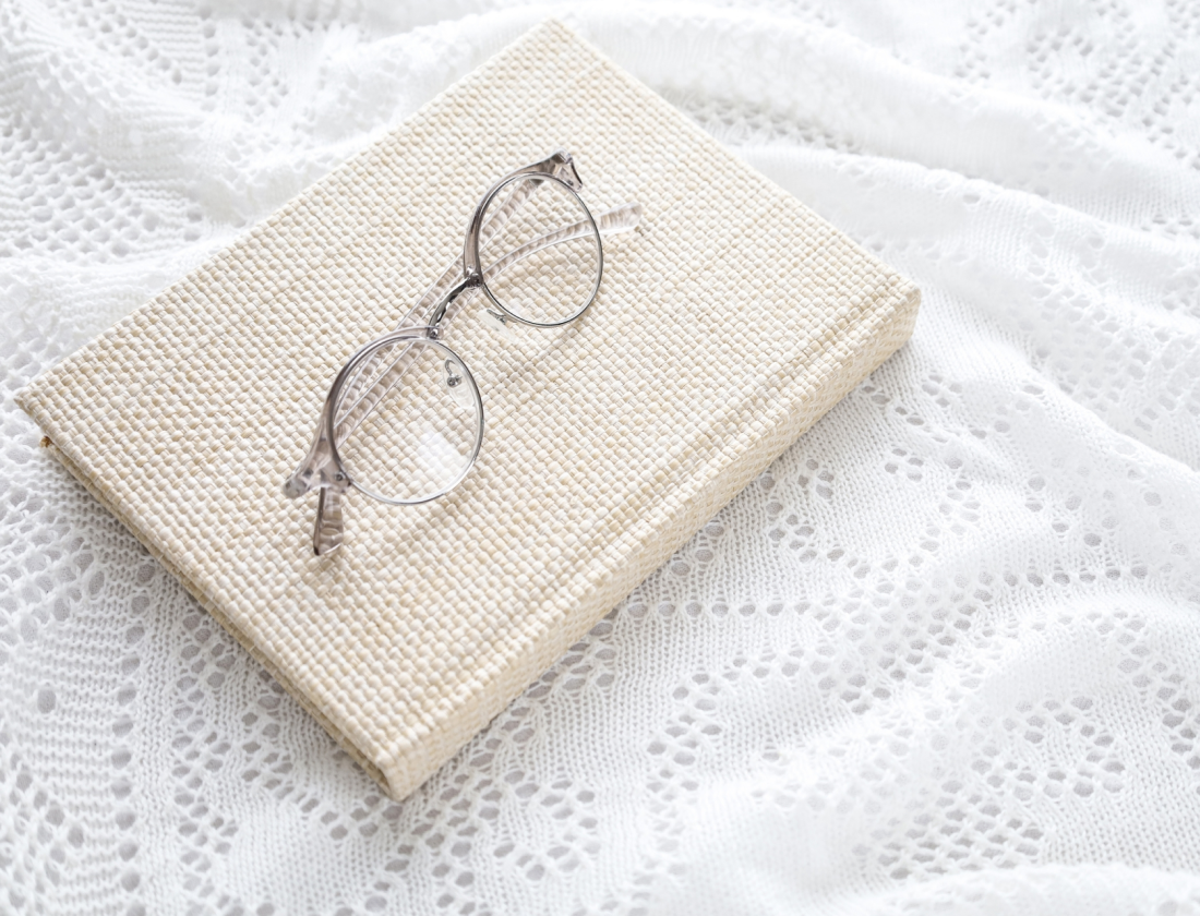 メガネとアルバム